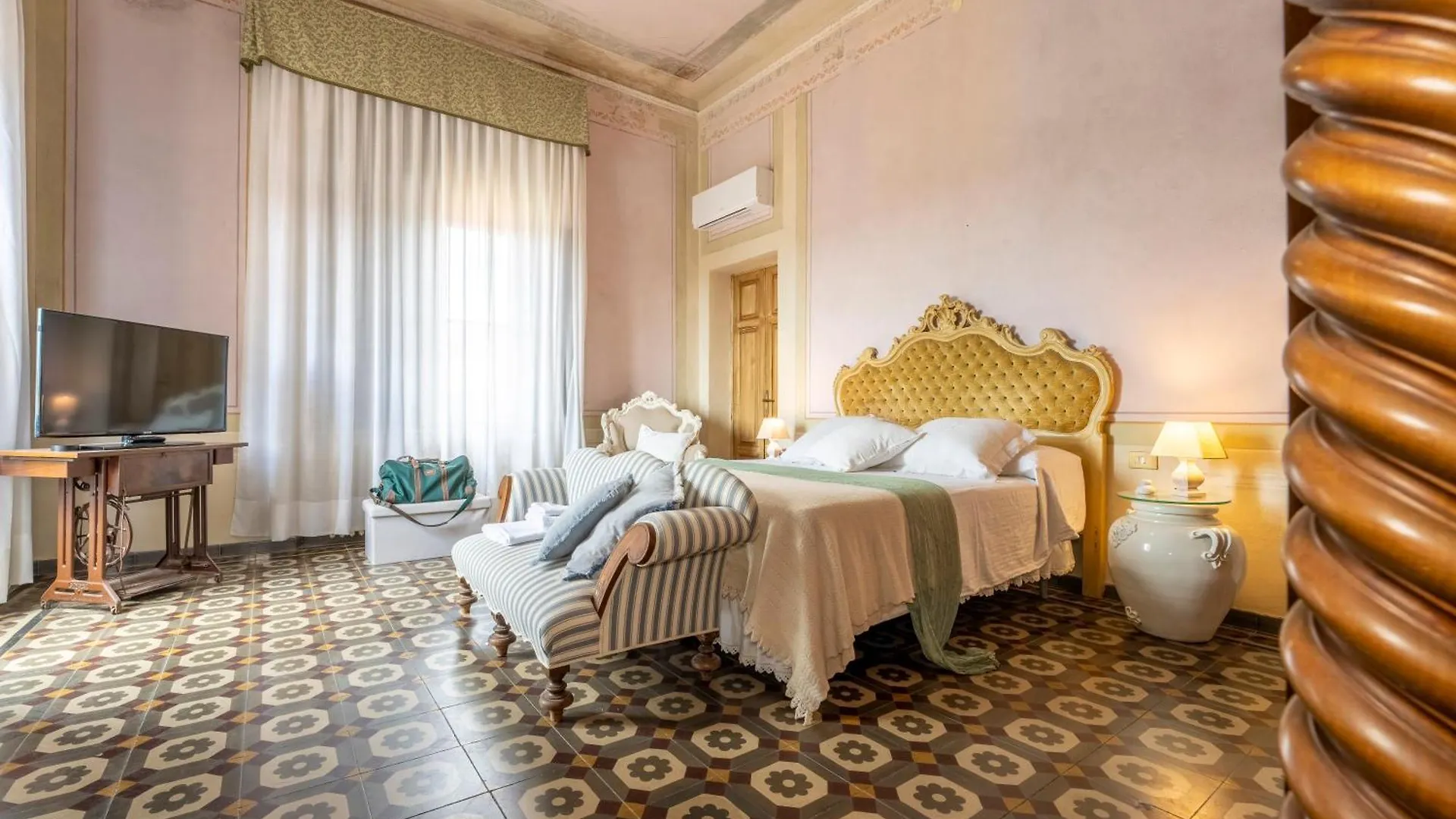 Villa Petri Vicopisano 0*,